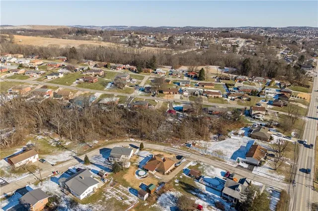 $225,000 | 2515 Beverly Drive, Washington, PA 15301