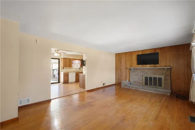 $225,000 | 2515 Beverly Drive, Washington, PA 15301