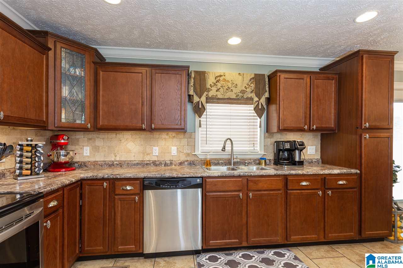 104 Brown Street Heflin, AL 36264 - Photo 7 of 43