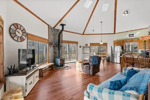 $400,000 | 353 Tamarack Drive, Jasper, GA 30143