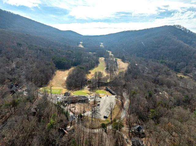 $400,000 | 353 Tamarack Drive, Jasper, GA 30143