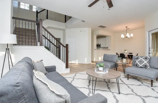 $2,450 | 134 North Magnolia Pond Place, The Woodlands, TX 77381