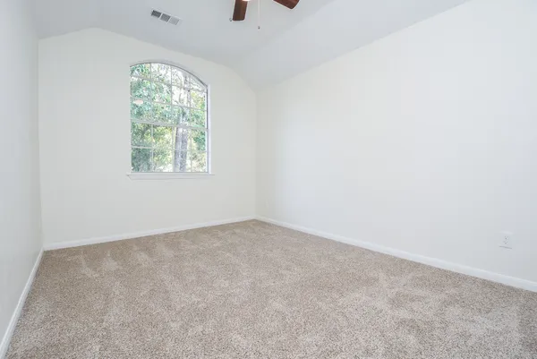 $2,450 | 134 North Magnolia Pond Place, The Woodlands, TX 77381