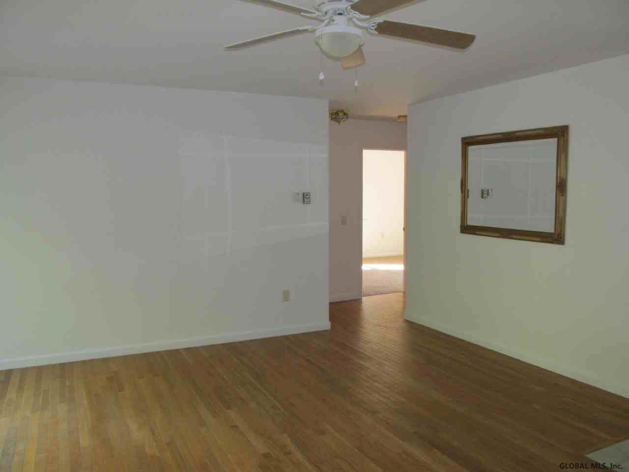 199 Meadowbrook Road Queensbury, NY 12804 - Photo 4 of 17 Photo 4