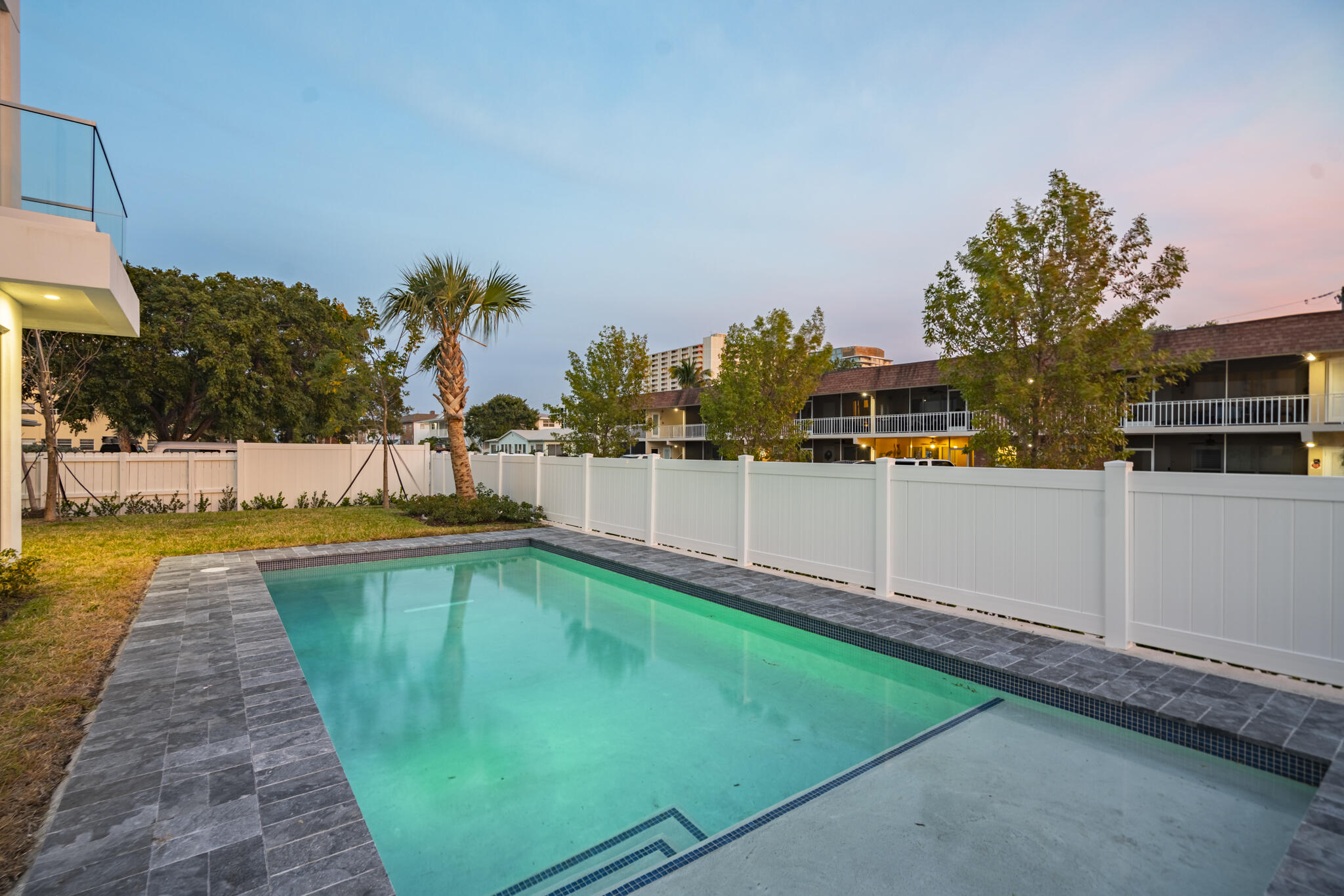 1006 North Riverside Drive Pompano Beach, FL 33062 - Photo 22 of 28 _DSC8731-HDR (2)