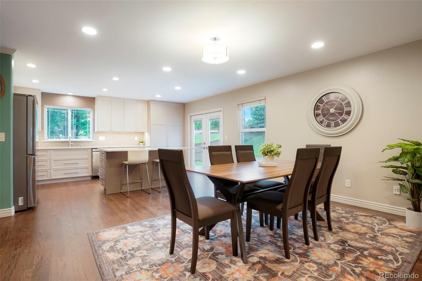10001 Strathfield Lane Highlands Ranch, CO 80126 - Photo 9 of 26 Gallery Image 9