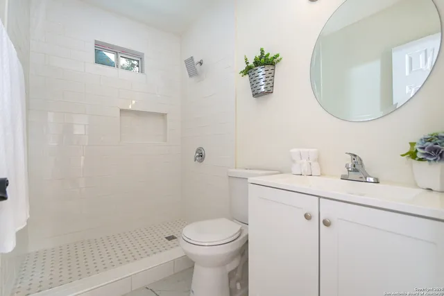 $1,600 | 118 Aganier Avenue, San Antonio, TX 78212