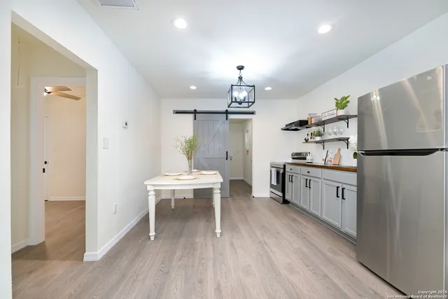 $1,600 | 118 Aganier Avenue, San Antonio, TX 78212