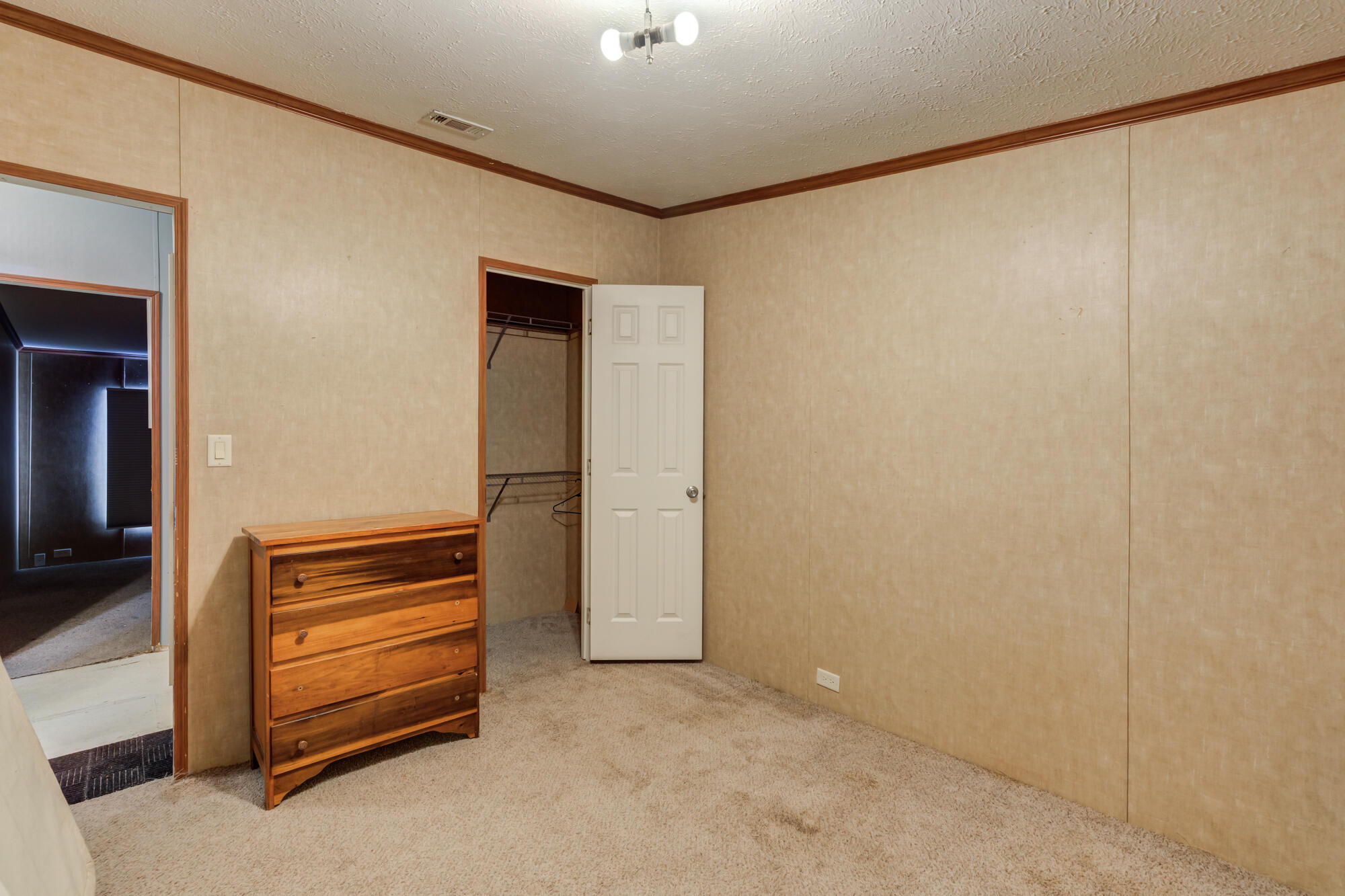 6444 Colorado Road, Unit 4 Lubbock, TX 79407 - Photo 32 of 36 6444-Colorado-Rd-#4_Lubbock-TX_34_Guest-
