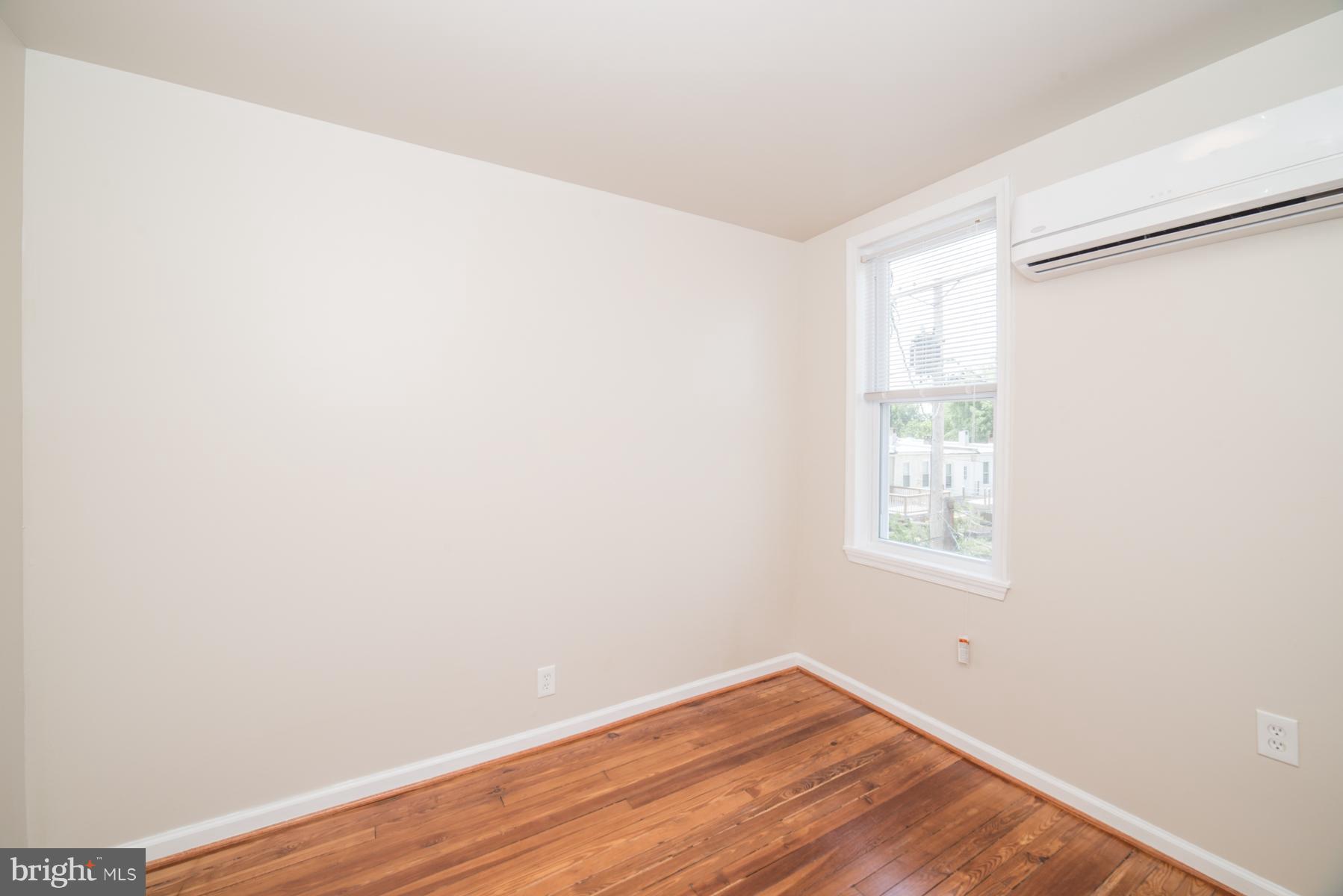 603 Harding Place Baltimore, MD 21211 - Photo 14 of 26 Bedroom