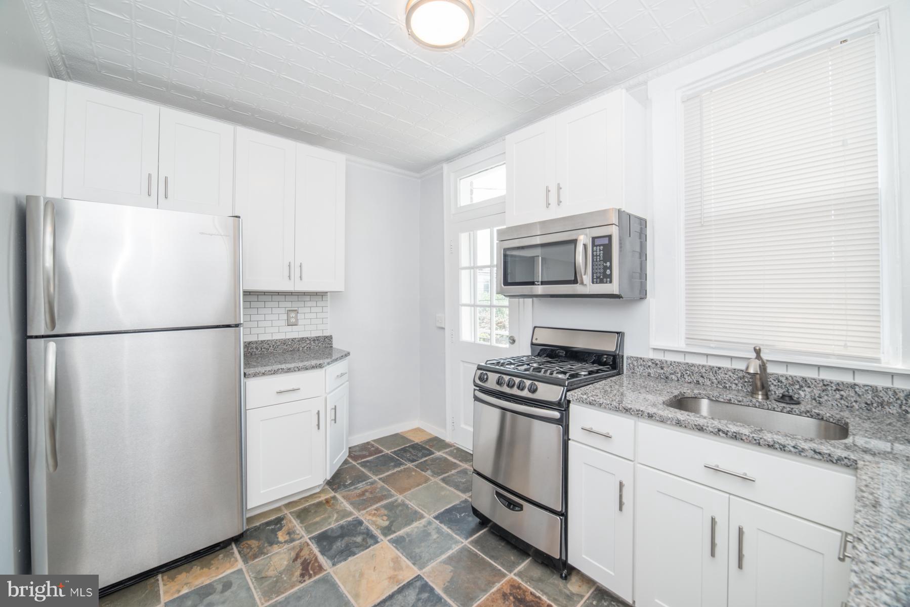 603 Harding Place Baltimore, MD 21211 - Photo 8 of 26 Kitchen