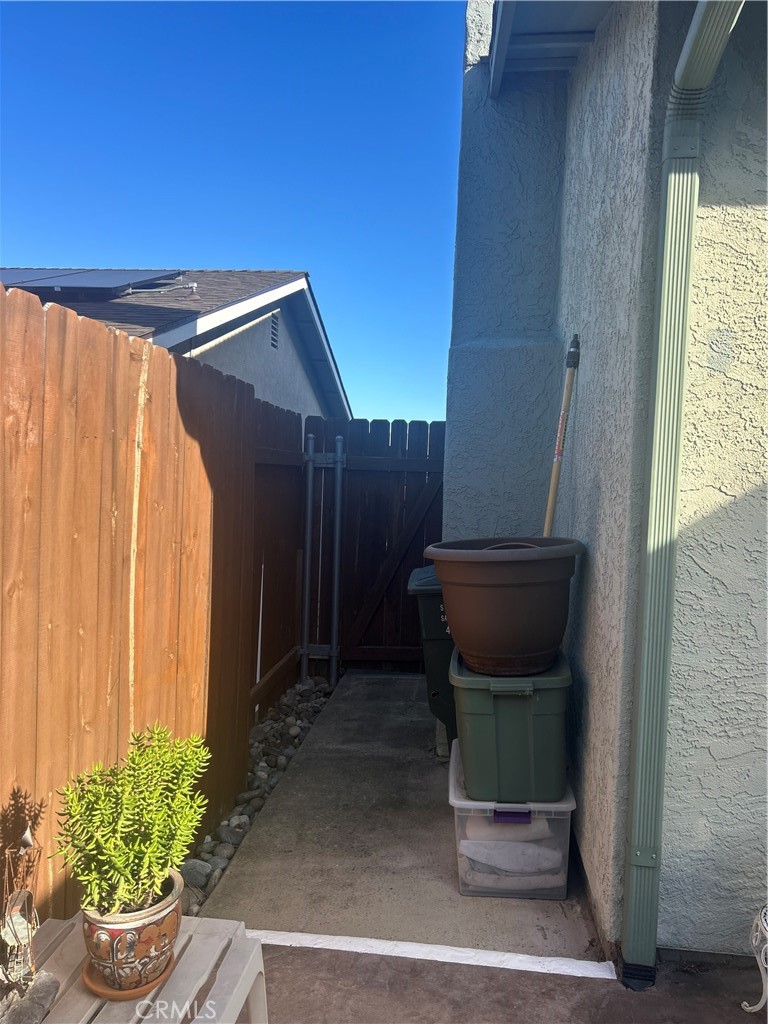 562 Bakeman Lane Arroyo Grande, CA 93420 - Photo 34 of 35 a view of a door and chair in the room