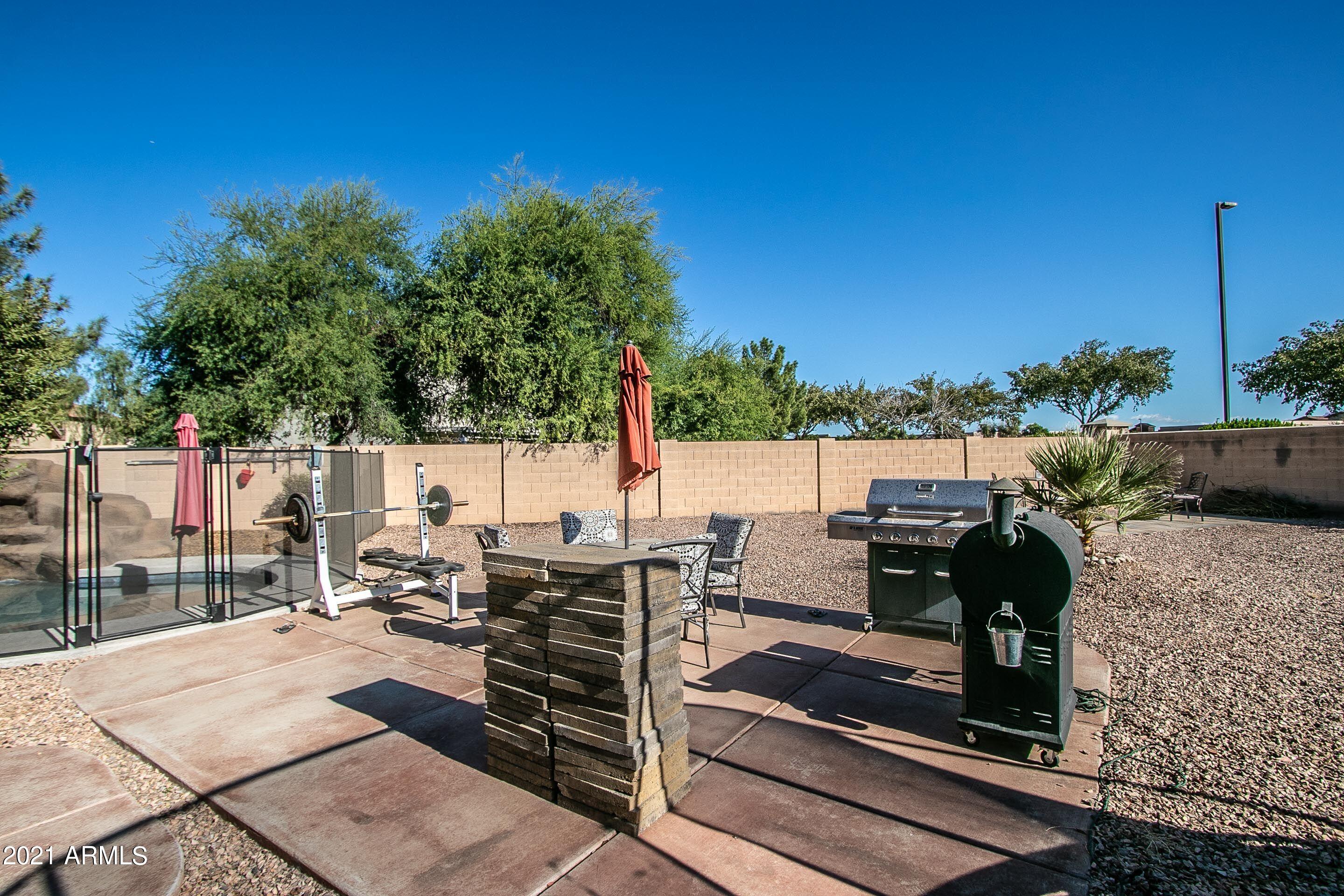 4580 East Del Rio Street Gilbert, AZ 85295 - Photo 13 of 28 Del Rio Backyard 3