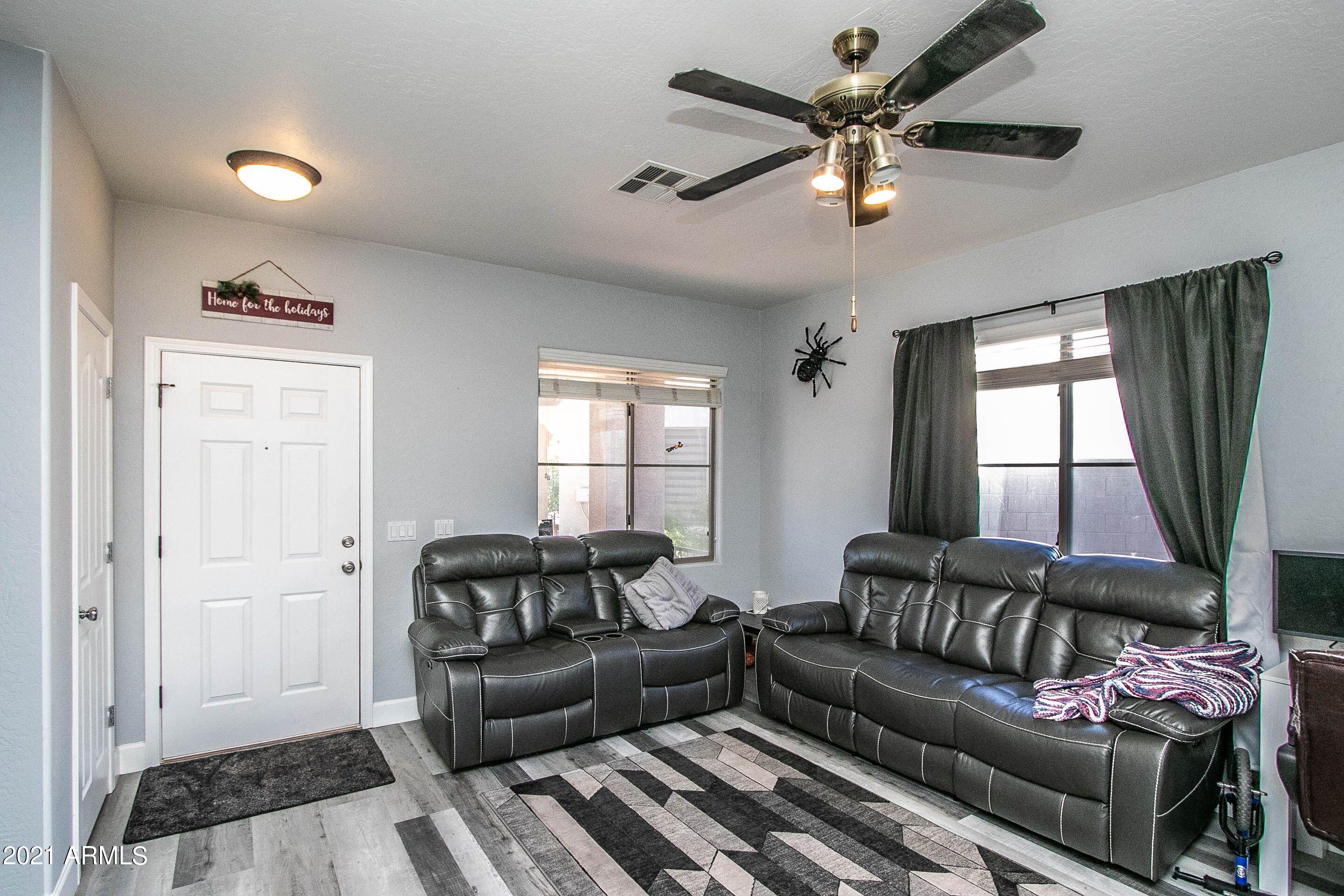4580 East Del Rio Street Gilbert, AZ 85295 - Photo 3 of 28 Del Rio FR