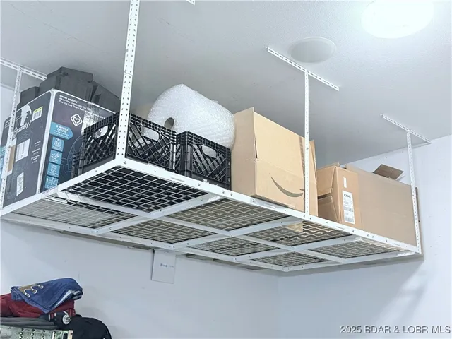 $338,900 | 284 Bloomington Drive, Lake Ozark, MO 65049