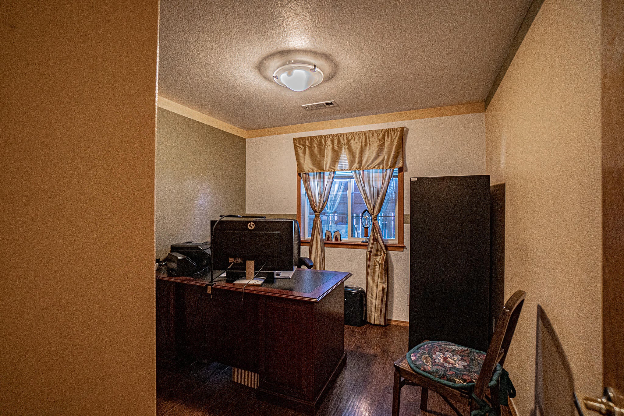 915 Amanda Way Central Point, OR 97502 - Photo 23 of 36 DSC03001-HDR