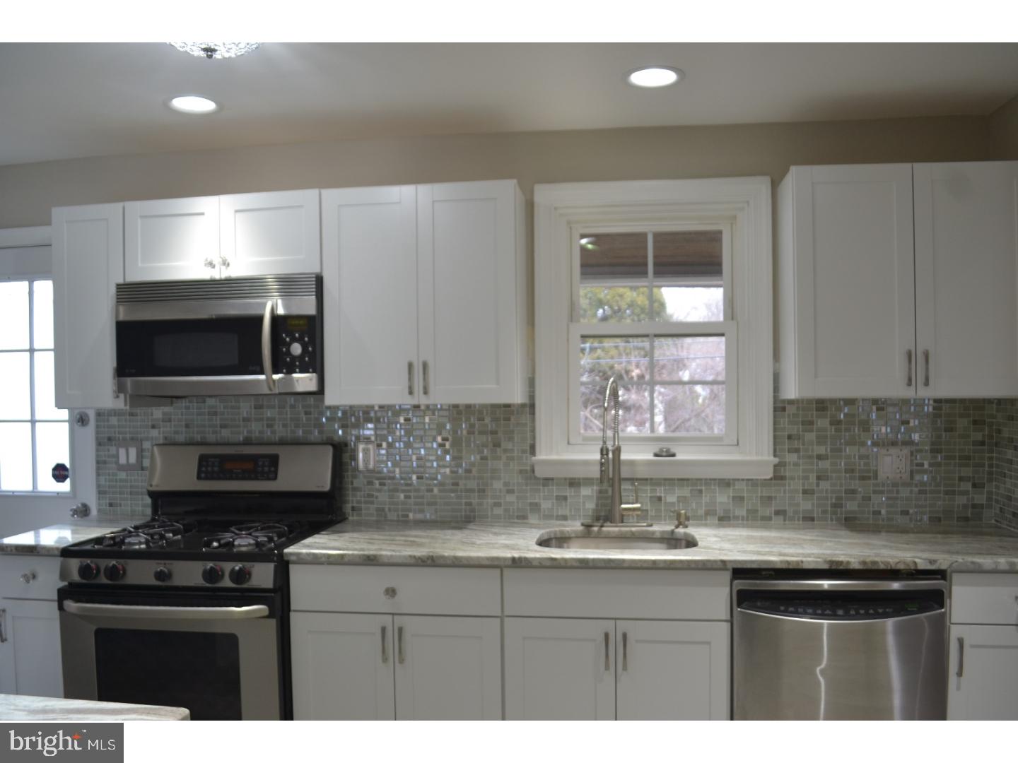133 Andrea Road Cheltenham, PA 19012 - Photo 2 of 25 Gallery Image 2