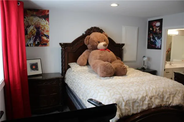 $385,000 | 1000 Northwest 4th Street, Oak Grove, MO 64075