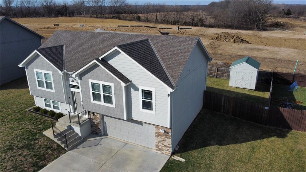 1000 Northwest 4th Street Oak Grove, MO 64075 - Photo 3 of 22