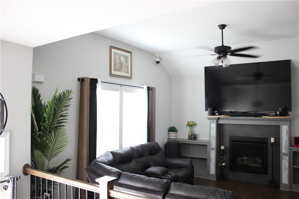 1000 Northwest 4th Street Oak Grove, MO 64075 - Photo 8 of 22