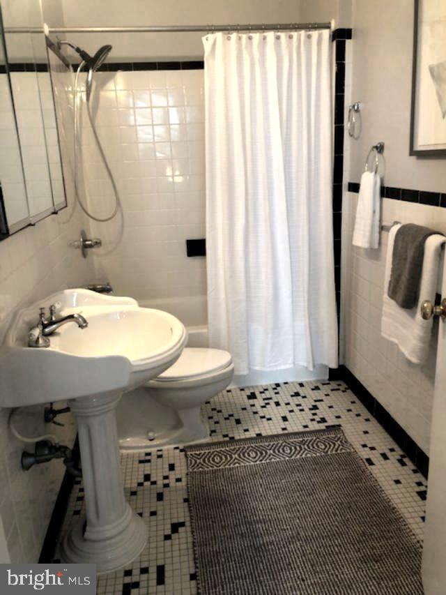 1 East Chase Street, Unit 712 Baltimore, MD 21202 - Photo 19 of 34