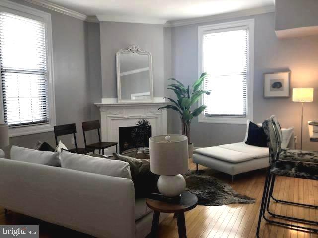 1 East Chase Street, Unit 712 Baltimore, MD 21202 - Photo 3 of 34