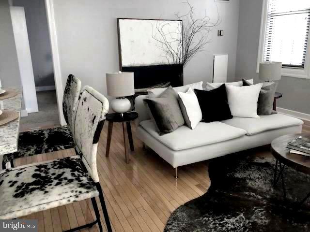 1 East Chase Street, Unit 712 Baltimore, MD 21202 - Photo 9 of 34