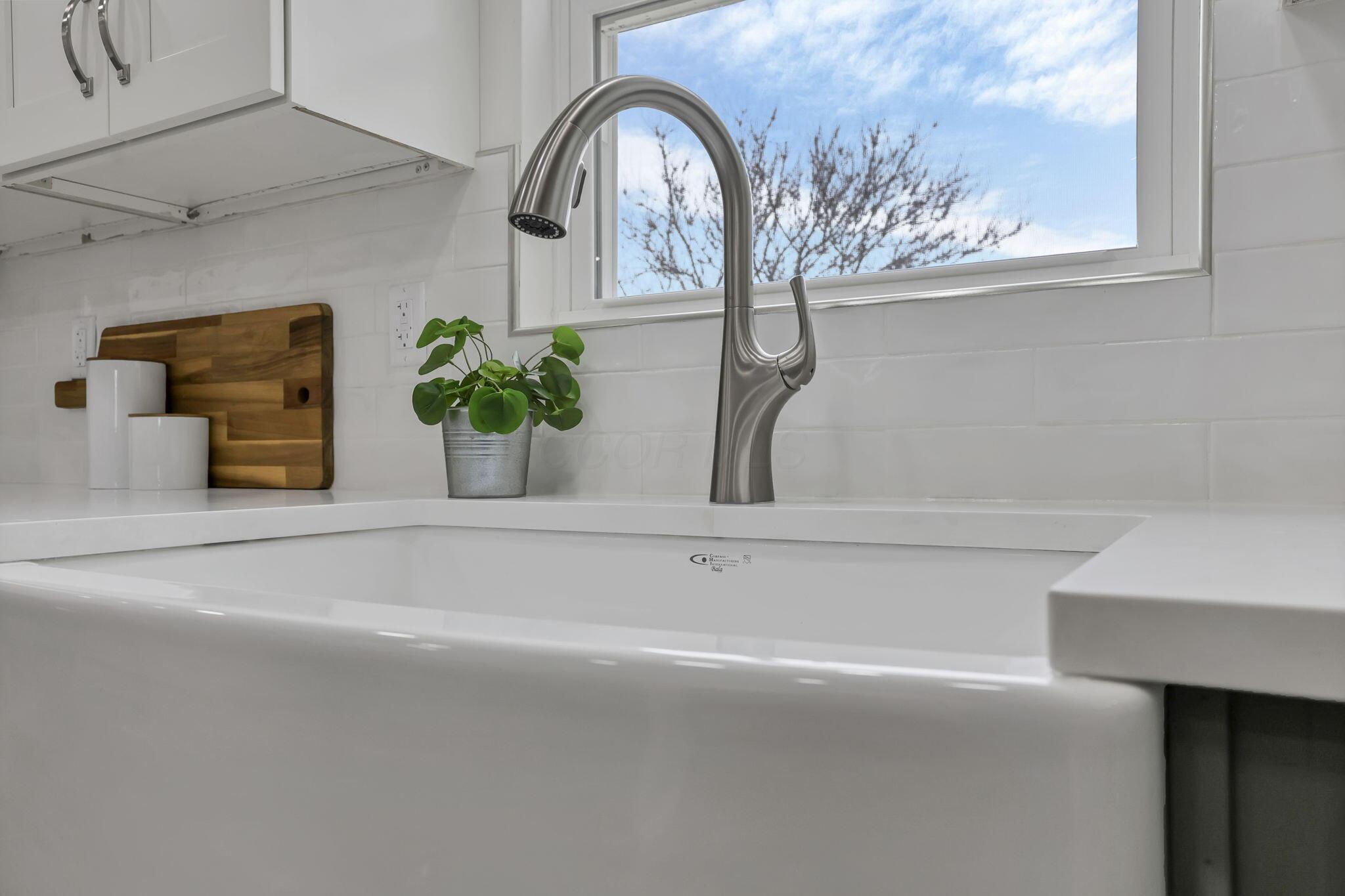 6769 Ludwig-Dresback Road Circleville, OH 43113 - Photo 27 of 70 Farmhouse Sink for your farmhouse!