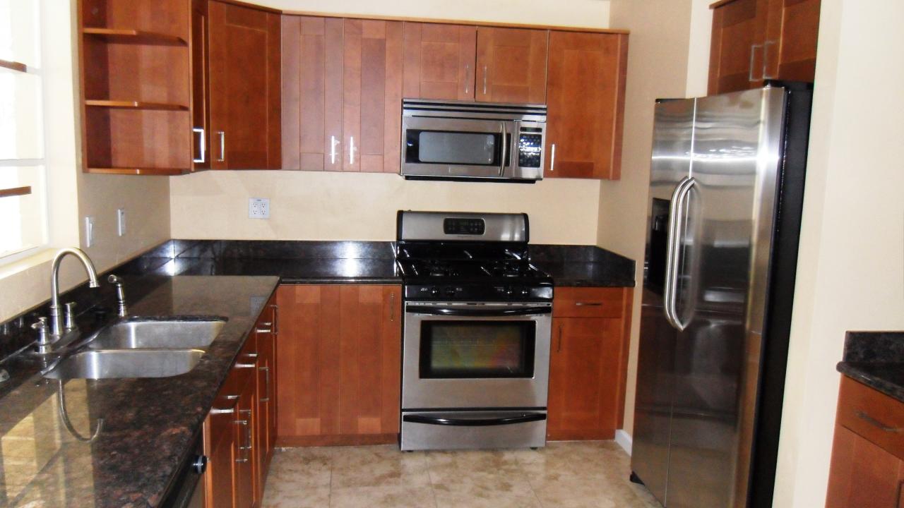 507 West Townley Avenue Phoenix, AZ 85021 - Photo 1 of 16 Kitchen 2
