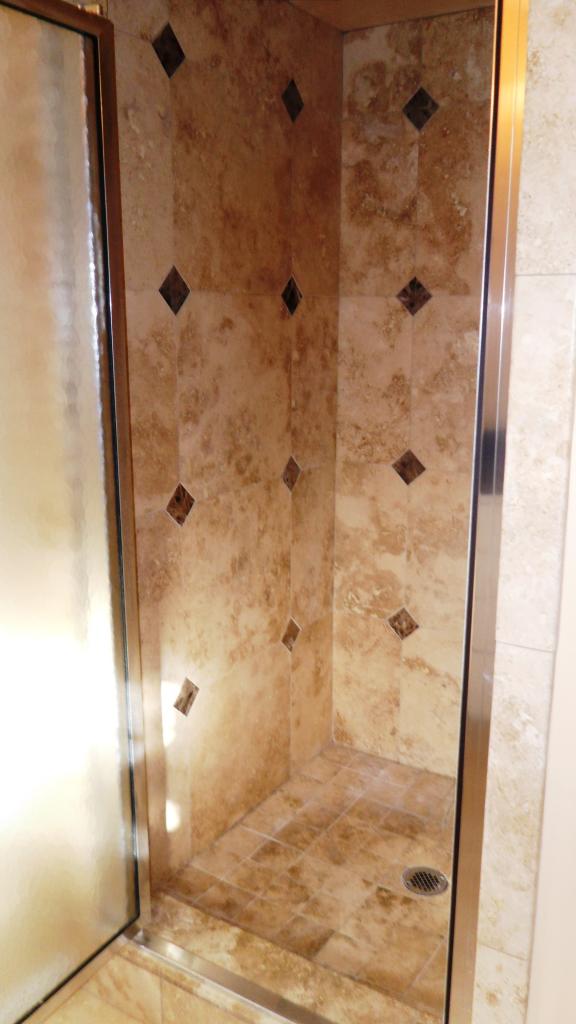 507 West Townley Avenue Phoenix, AZ 85021 - Photo 11 of 16 Master Shower