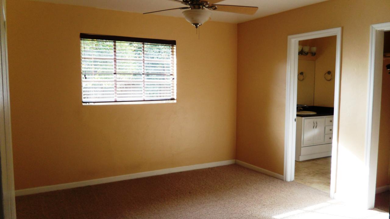 507 West Townley Avenue Phoenix, AZ 85021 - Photo 9 of 16 Master Bedroom