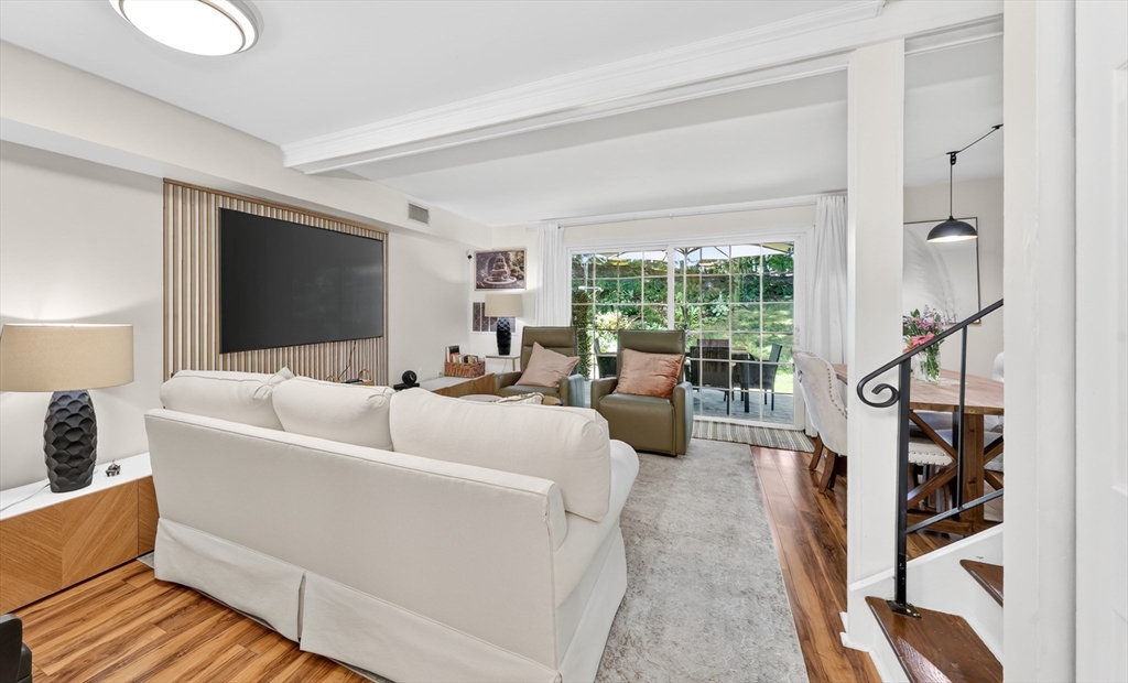1 Beal's Cove Road, Unit D Hingham, MA 02043 - Photo 5 of 28