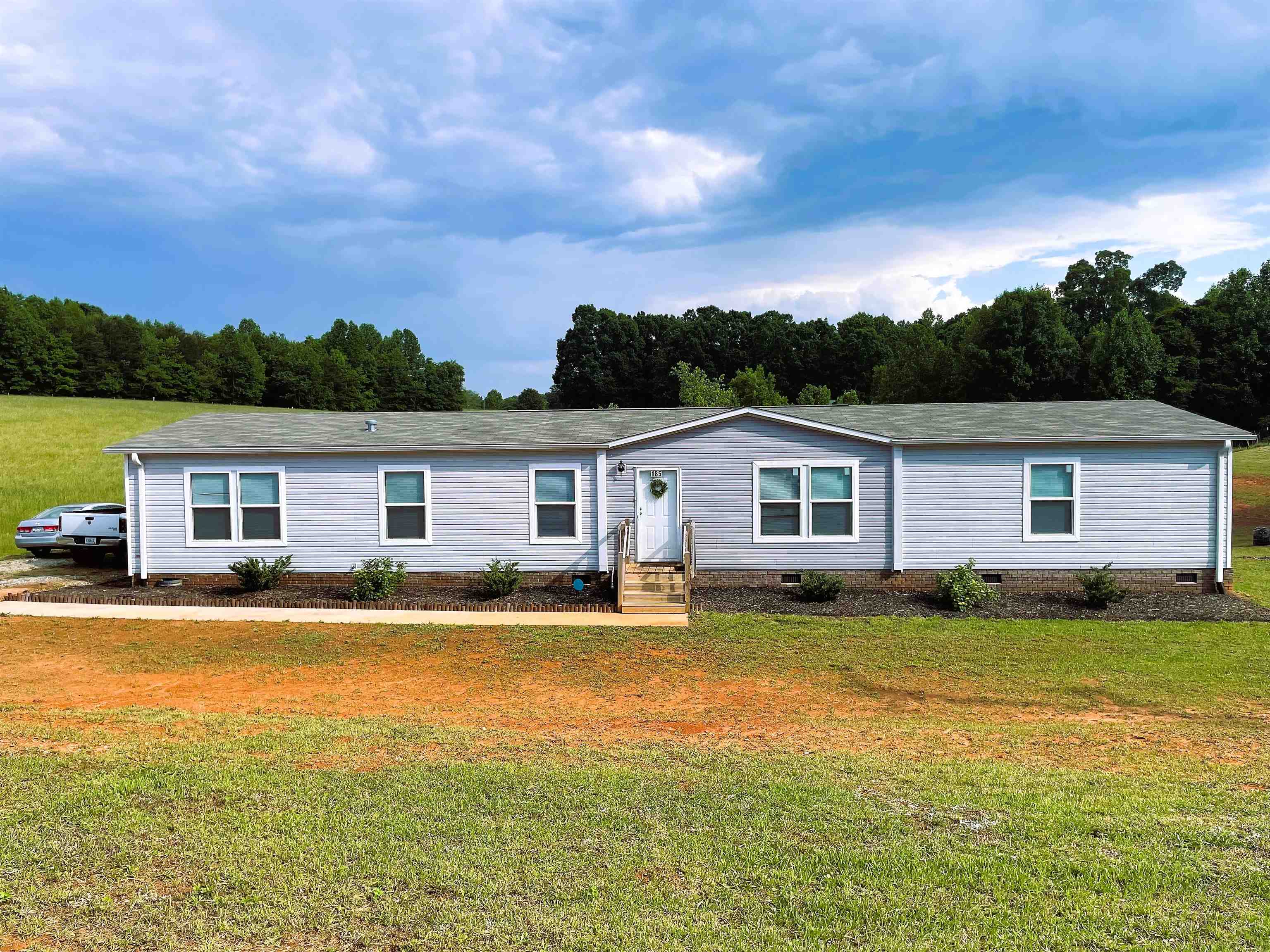 185 Prison Camp Road Campobello, SC 29322 - Photo 1 of 33 Gallery Image 1
