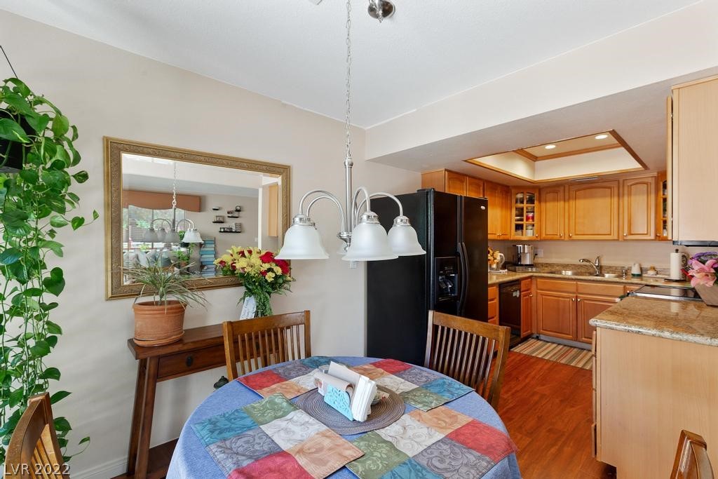 735 Apple Tree Court Henderson, NV 89014 - Photo 11 of 35