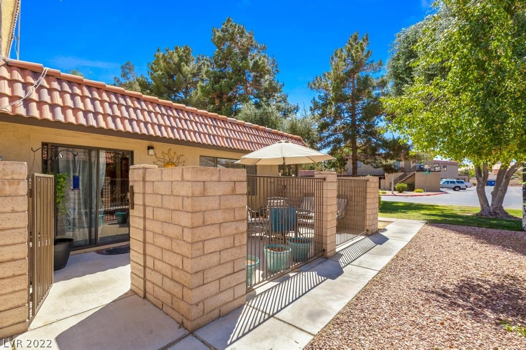 735 Apple Tree Court Henderson, NV 89014 - Photo 28 of 35