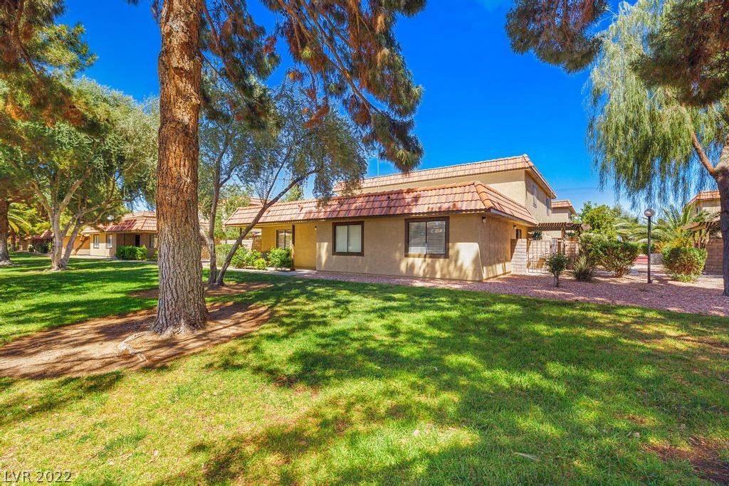 735 Apple Tree Court Henderson, NV 89014 - Photo 3 of 35