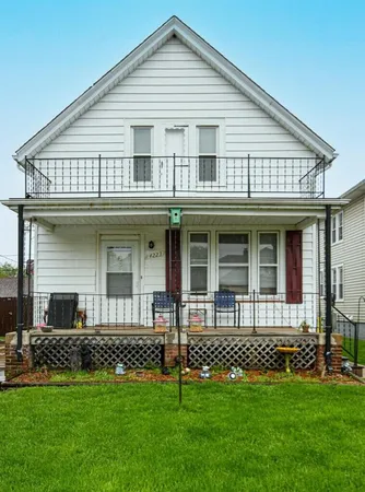 $299,000 | 4223 21st Avenue, Kenosha, WI 53140