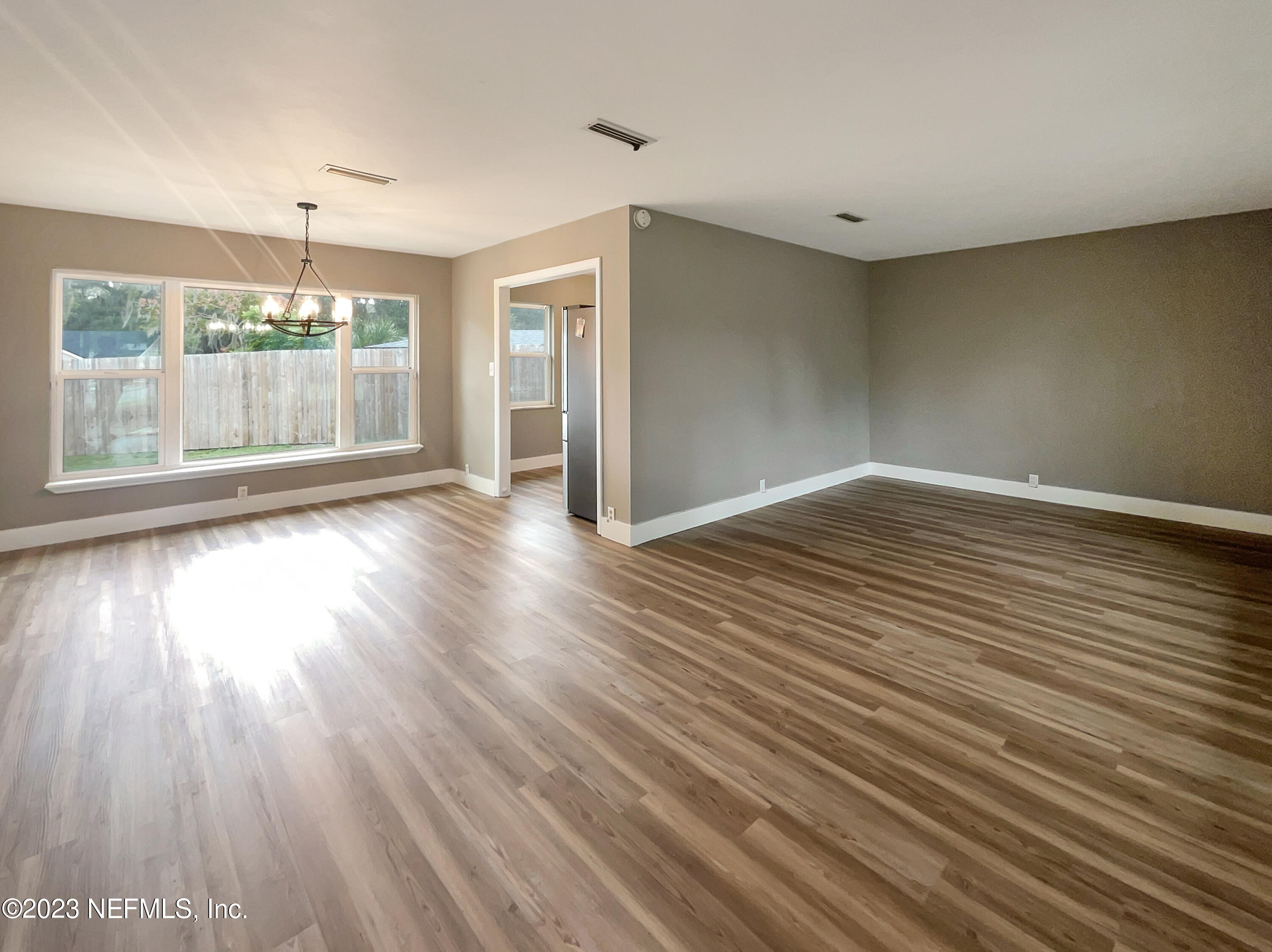 11574 Jonathan Road Jacksonville, FL 32225 - Photo 3 of 24 listing_1