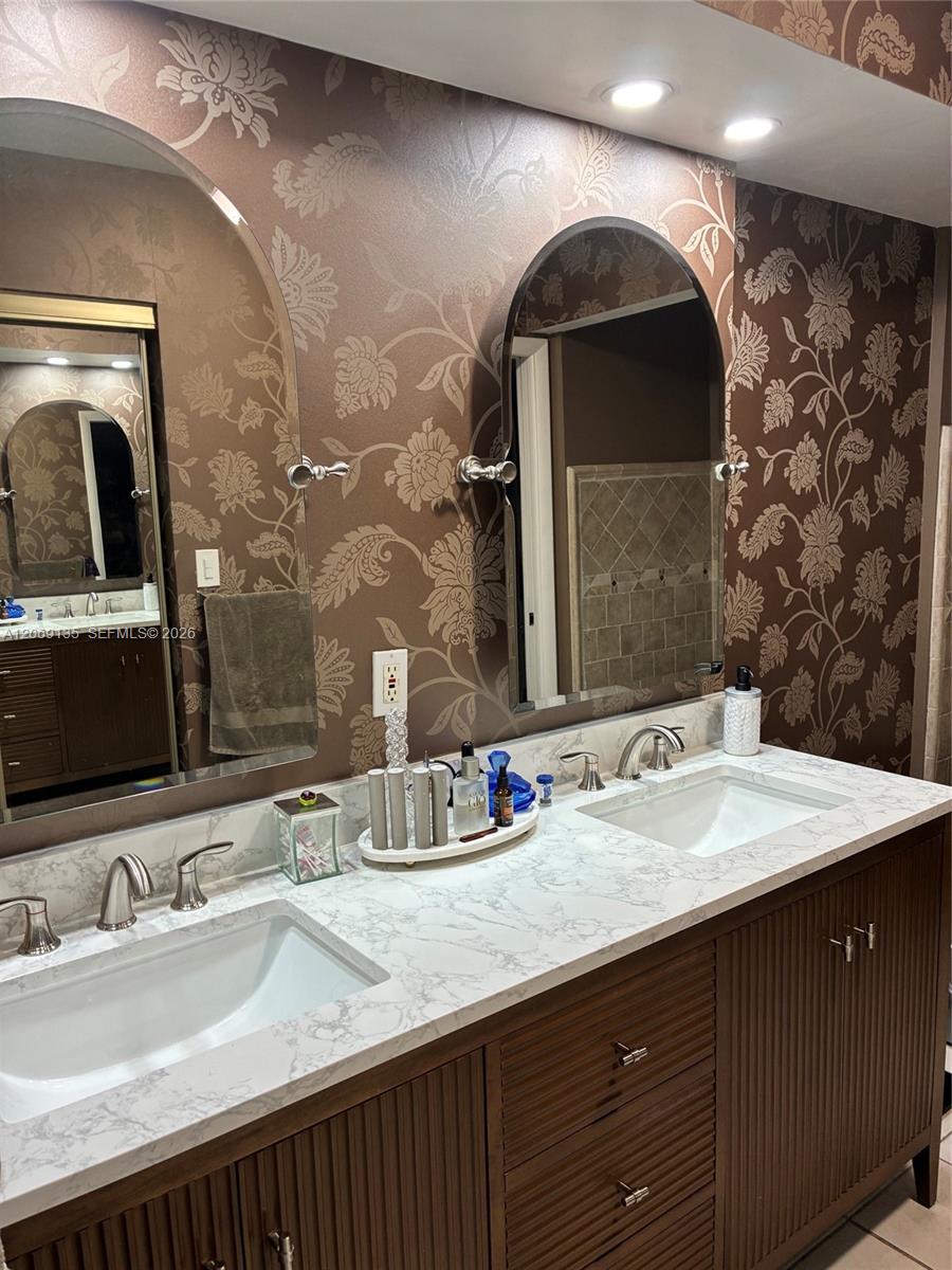 806 St Andrews Road, Unit 13 Hollywood, FL 33021 - Photo 21 of 37 Photo 21