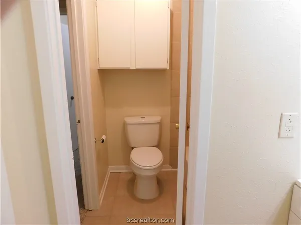 $280,000 | 2510 Long Drive, Unit A & B, Bryan, TX 77802