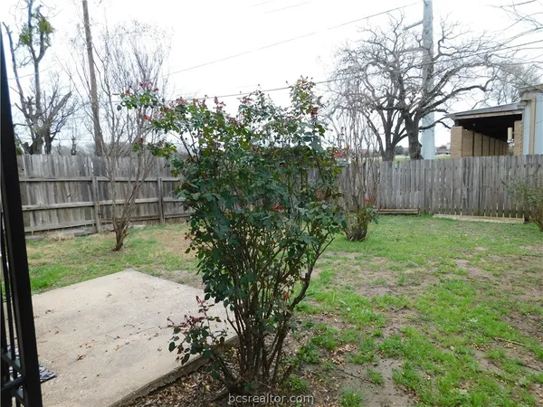 $280,000 | 2510 Long Drive, Unit A & B, Bryan, TX 77802
