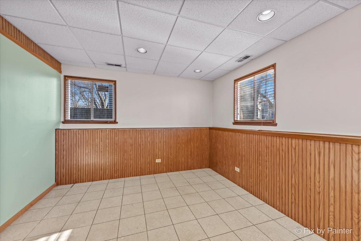 1502 Sawgrass Court Elgin, IL 60123 - Photo 22 of 39