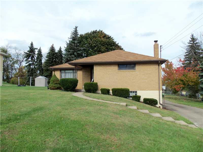 211 Barbara Drive McKees Rocks, PA 15136 - Photo 18 of 18 Exterior Front.