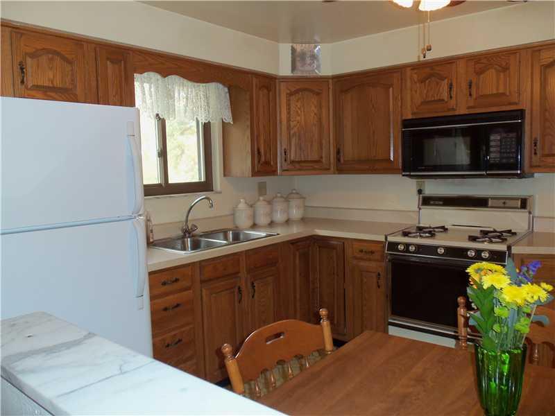 211 Barbara Drive McKees Rocks, PA 15136 - Photo 6 of 18 Kitchen.