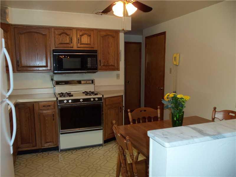 211 Barbara Drive McKees Rocks, PA 15136 - Photo 9 of 18 Kitchen.