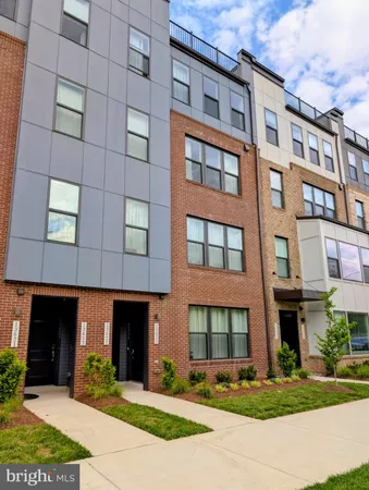 $3,300 | 13625 Dulles Technology Drive, Unit 153, Herndon, VA 20171