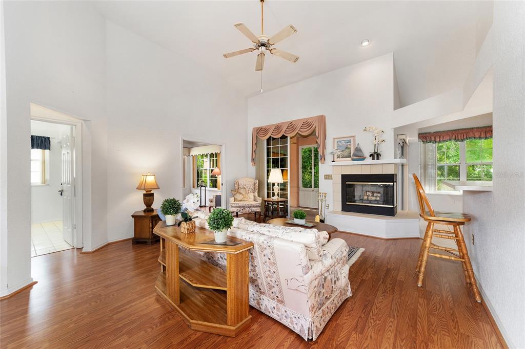 11461 Southwest 82nd Court Road Ocala, FL 34481 - Photo 10 of 64 Gallery Image 10