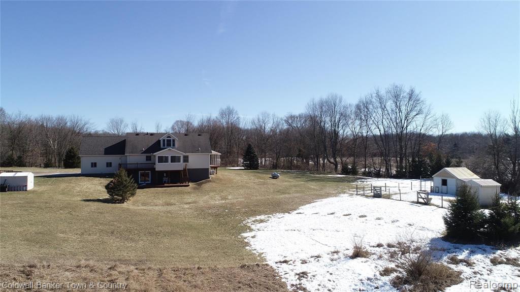 6798 Farley Road Pinckney, MI 48169 - Photo 39 of 47