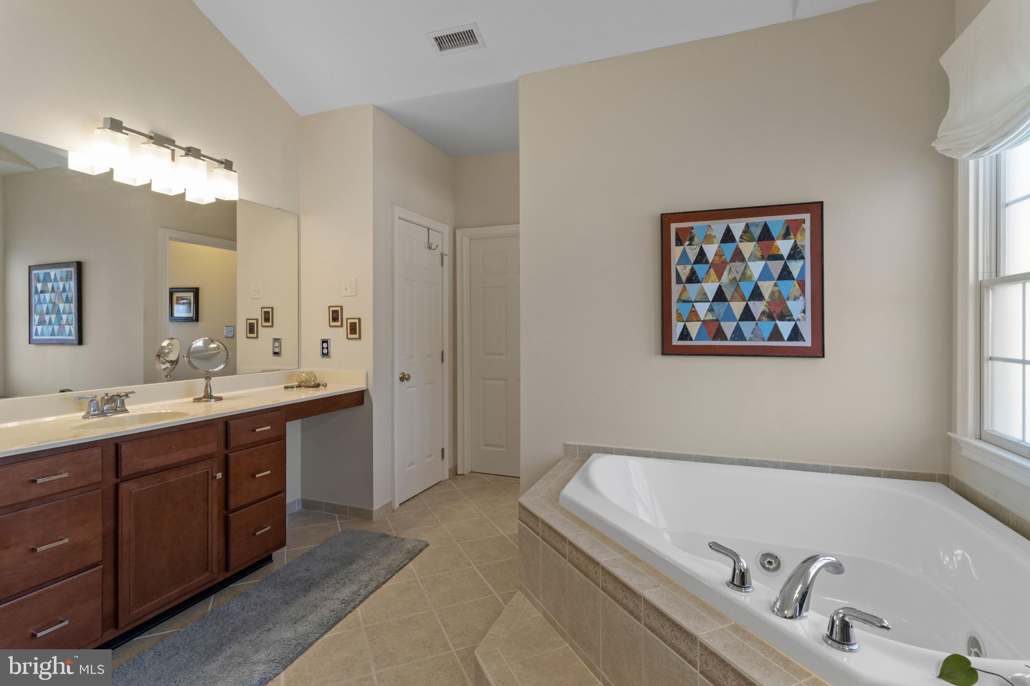 10 Delaney Drive Newtown, PA 18940 - Photo 25 of 52