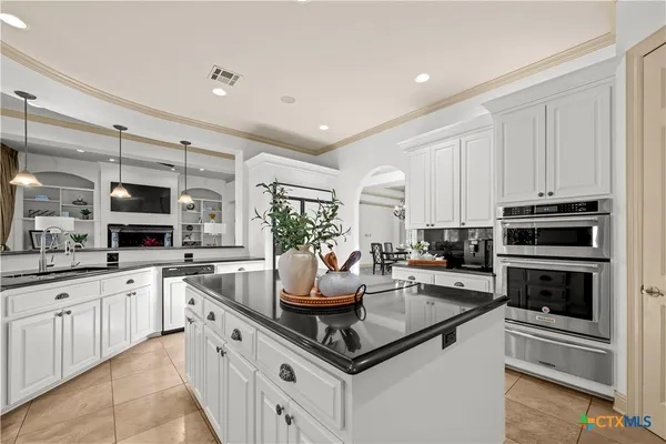 $1,350,000 | 1317 Jack Nicklaus Circle, Salado, TX 76571